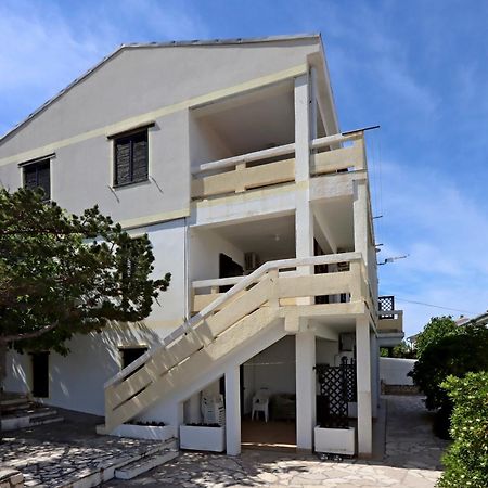Apartments With A Parking Space Pag - 18345 باغ المظهر الخارجي الصورة