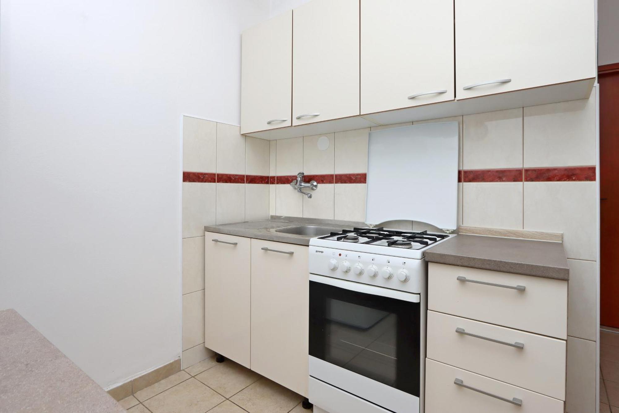 Apartments With A Parking Space Pag - 18345 باغ الغرفة الصورة