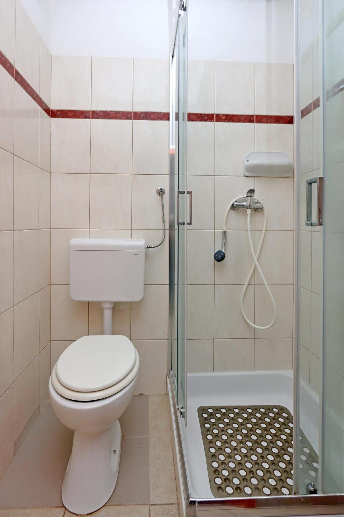 Apartments With A Parking Space Pag - 18345 باغ الغرفة الصورة