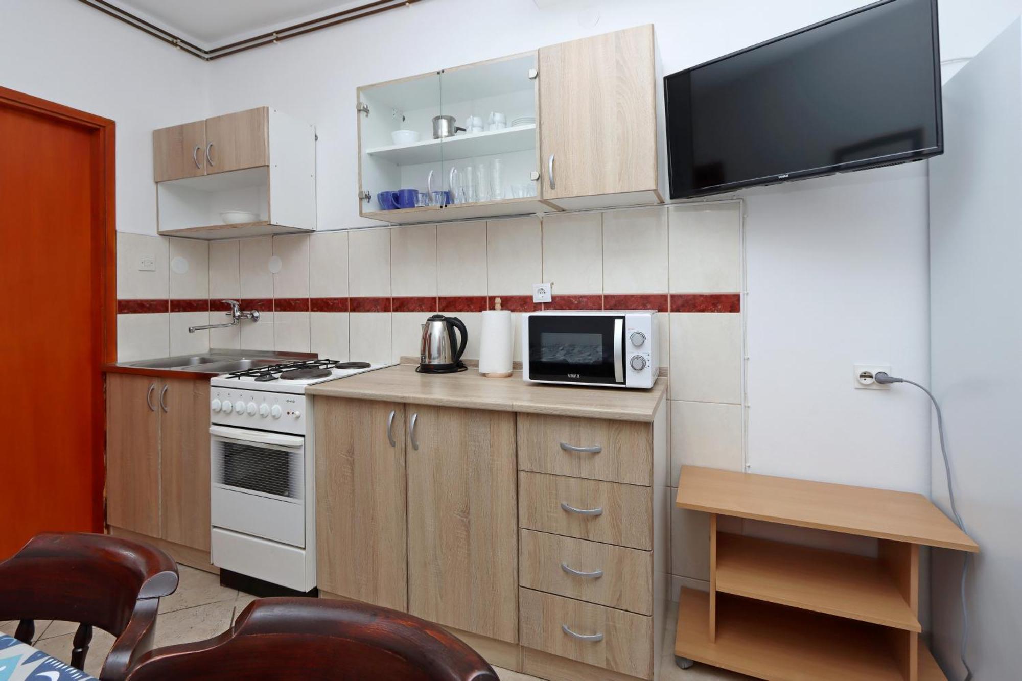 Apartments With A Parking Space Pag - 18345 باغ الغرفة الصورة